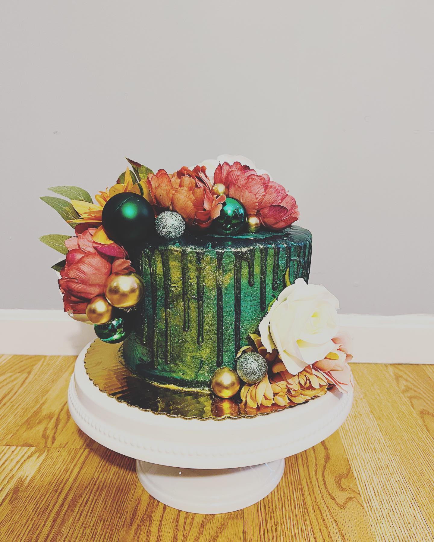 decorative cake